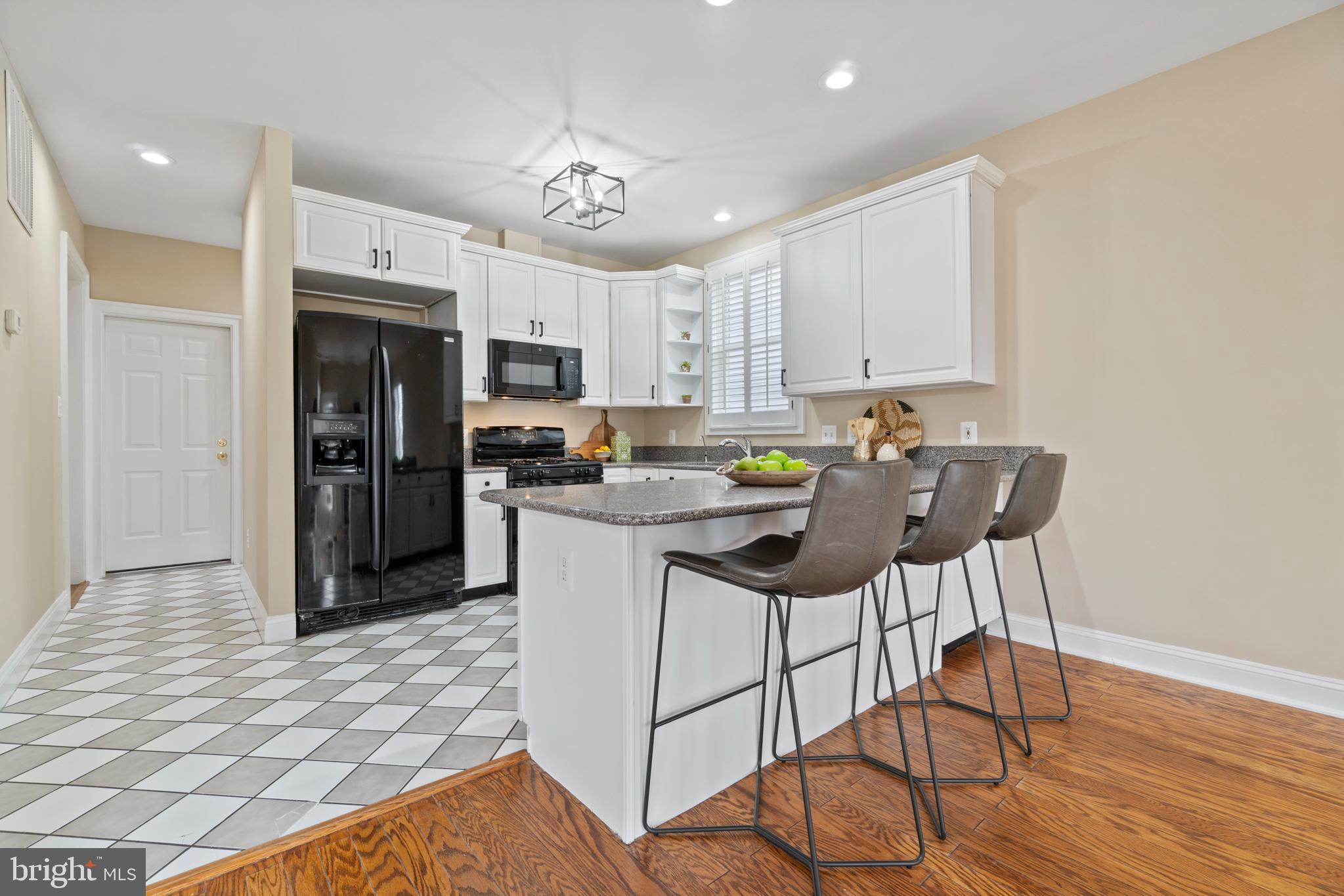 ASHTON HEIGHTS - Residential