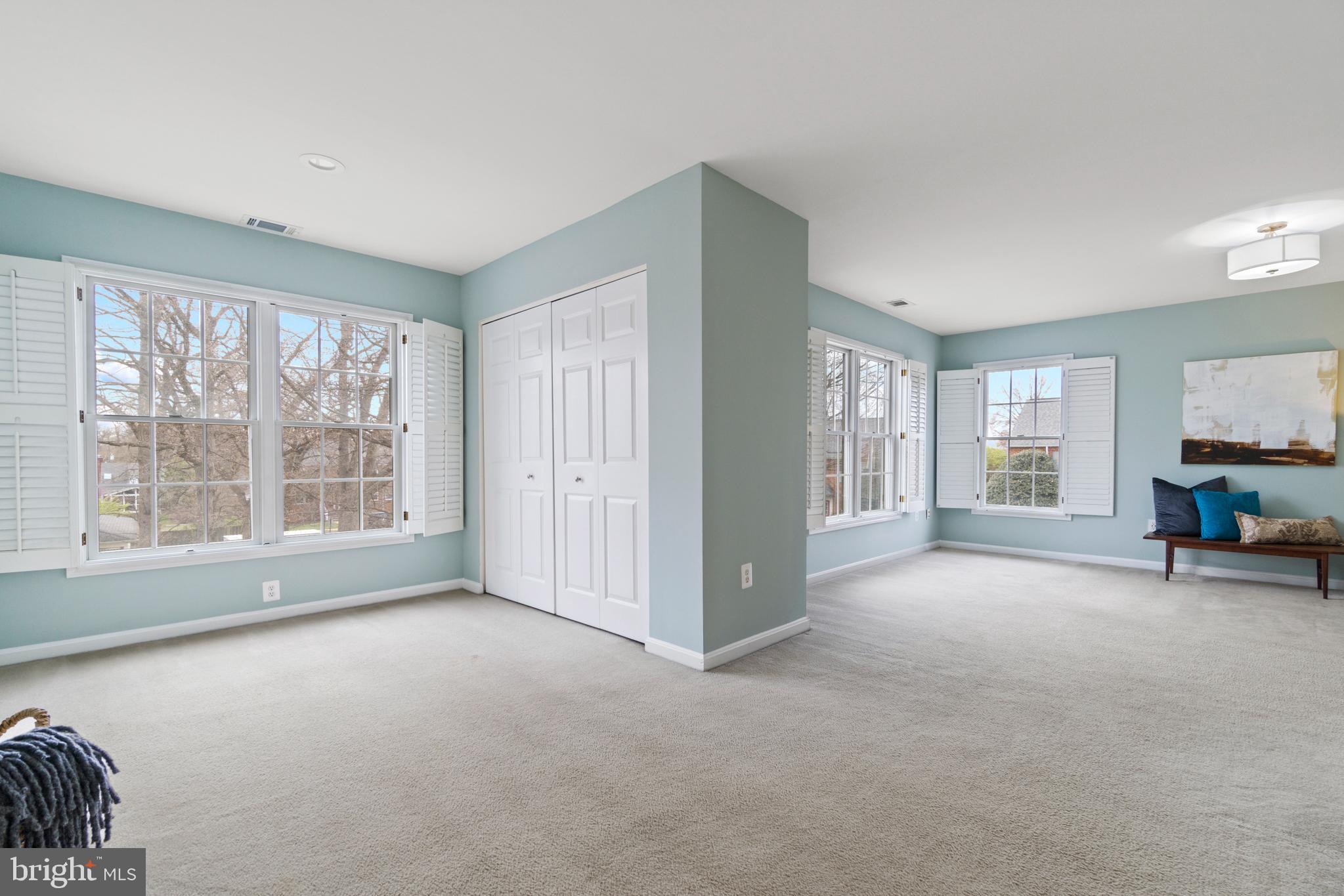 ASHTON HEIGHTS - Residential