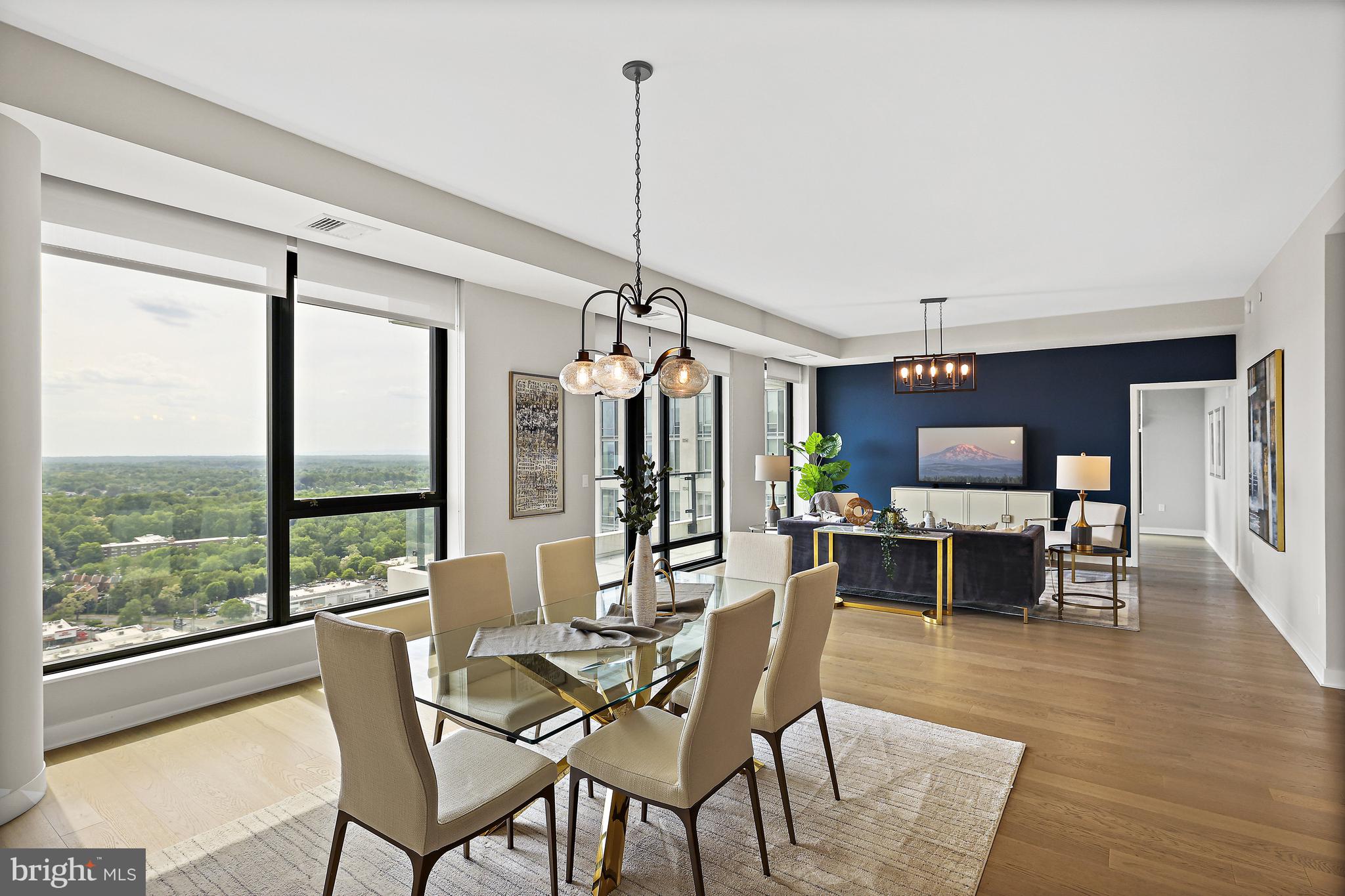 THE VERSE CONDO - Residential