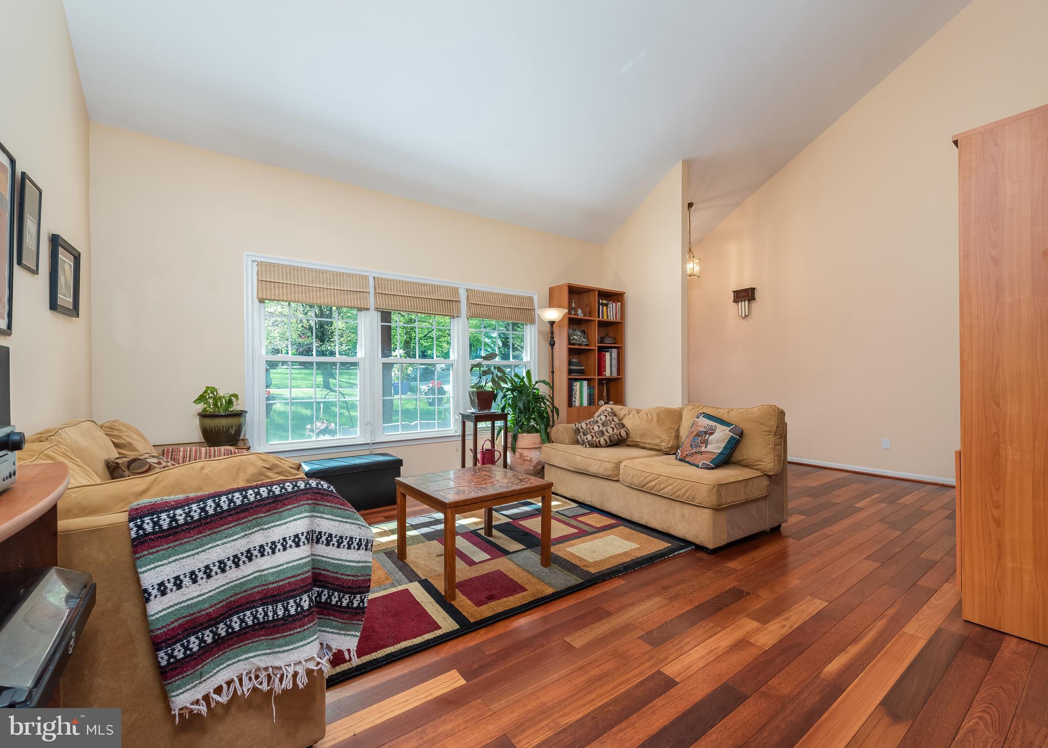 KINGS CONTRIVANCE - Residential