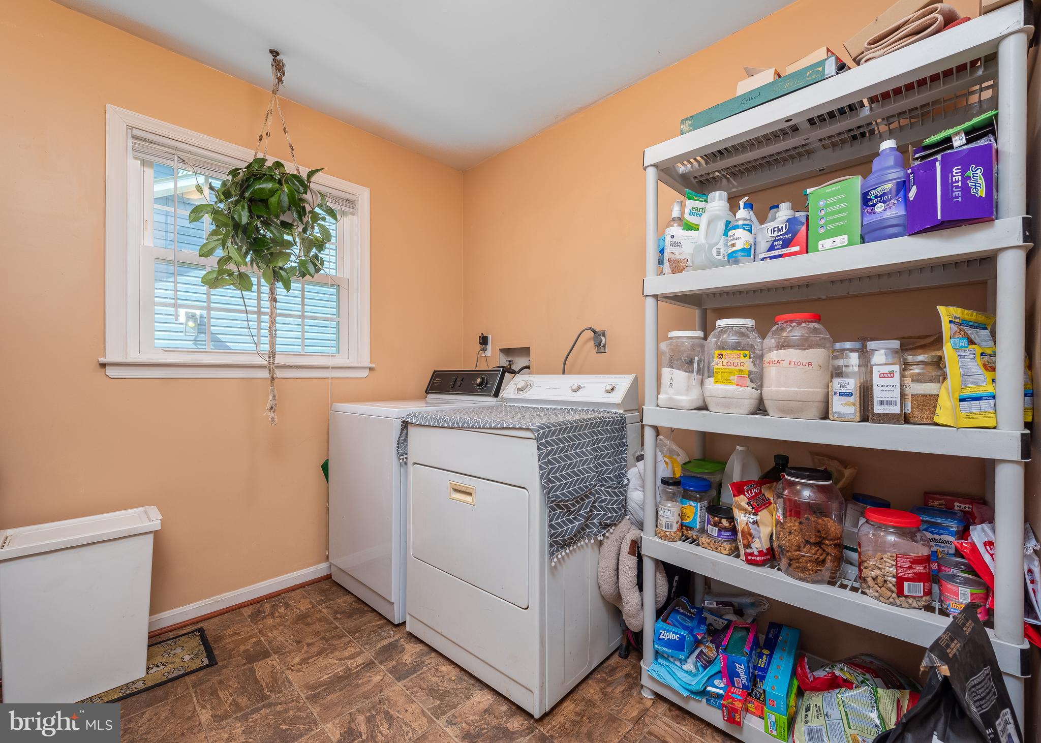 KINGS CONTRIVANCE - Residential