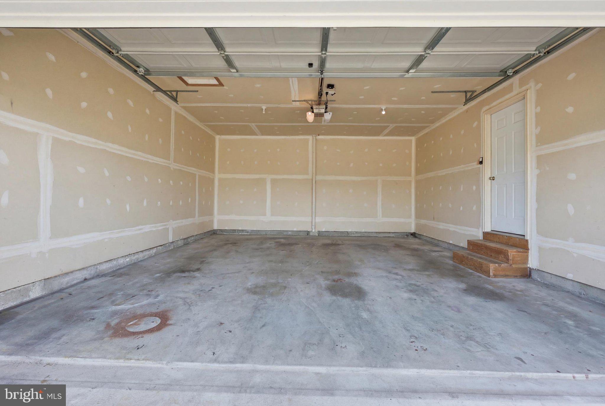 MCCAULEY CROSSING - Residential