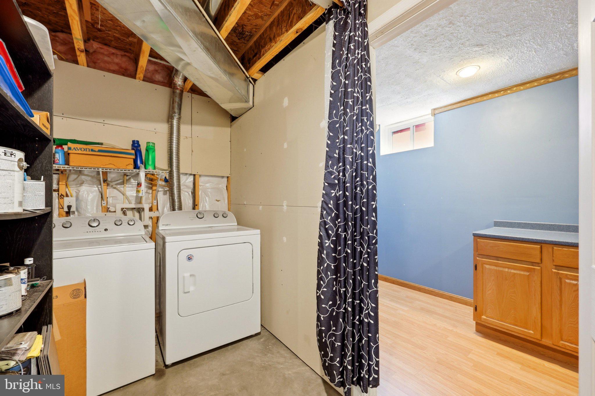 MCCAULEY CROSSING - Residential