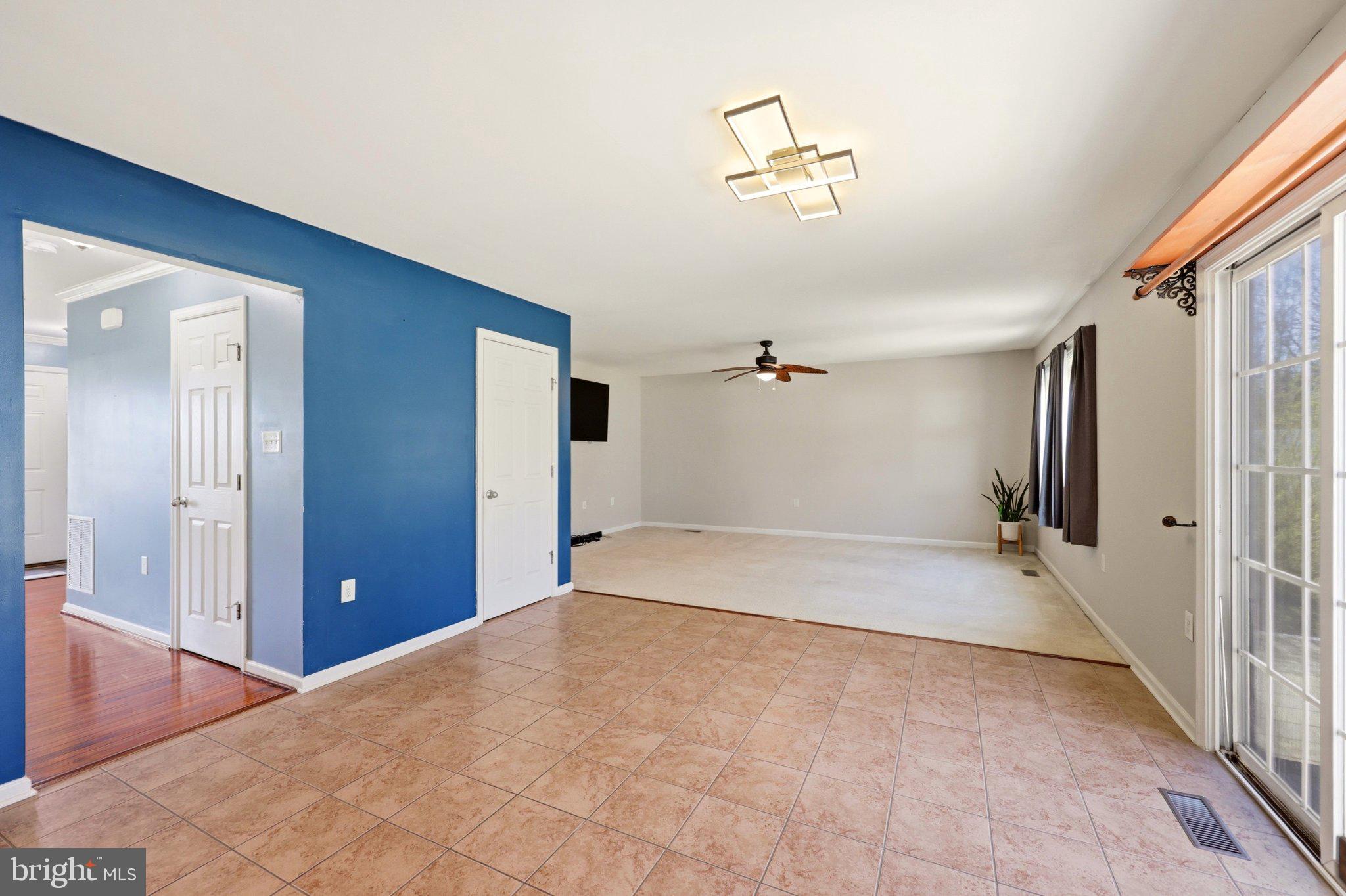 MCCAULEY CROSSING - Residential