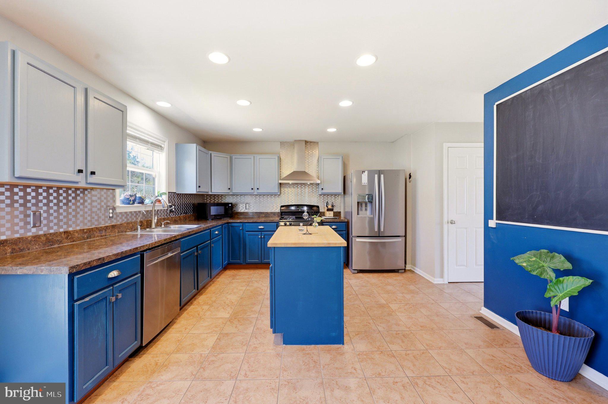 MCCAULEY CROSSING - Residential