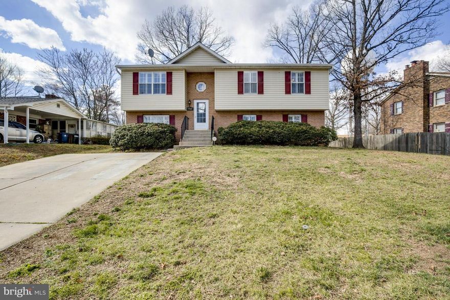 Lovely All Brick home in Fort Washington! Great location with easy access to DC and VA!  Kitchen has new granite countertops, and cabinet hardware, fresh paint throughout the entire home and new carpet upstairs. Basement is perfect for relaxing in front of the fireplace and it has a bonus room which can be a 4th bedroom or an extra entertaining area! Don't wait, this won't last!