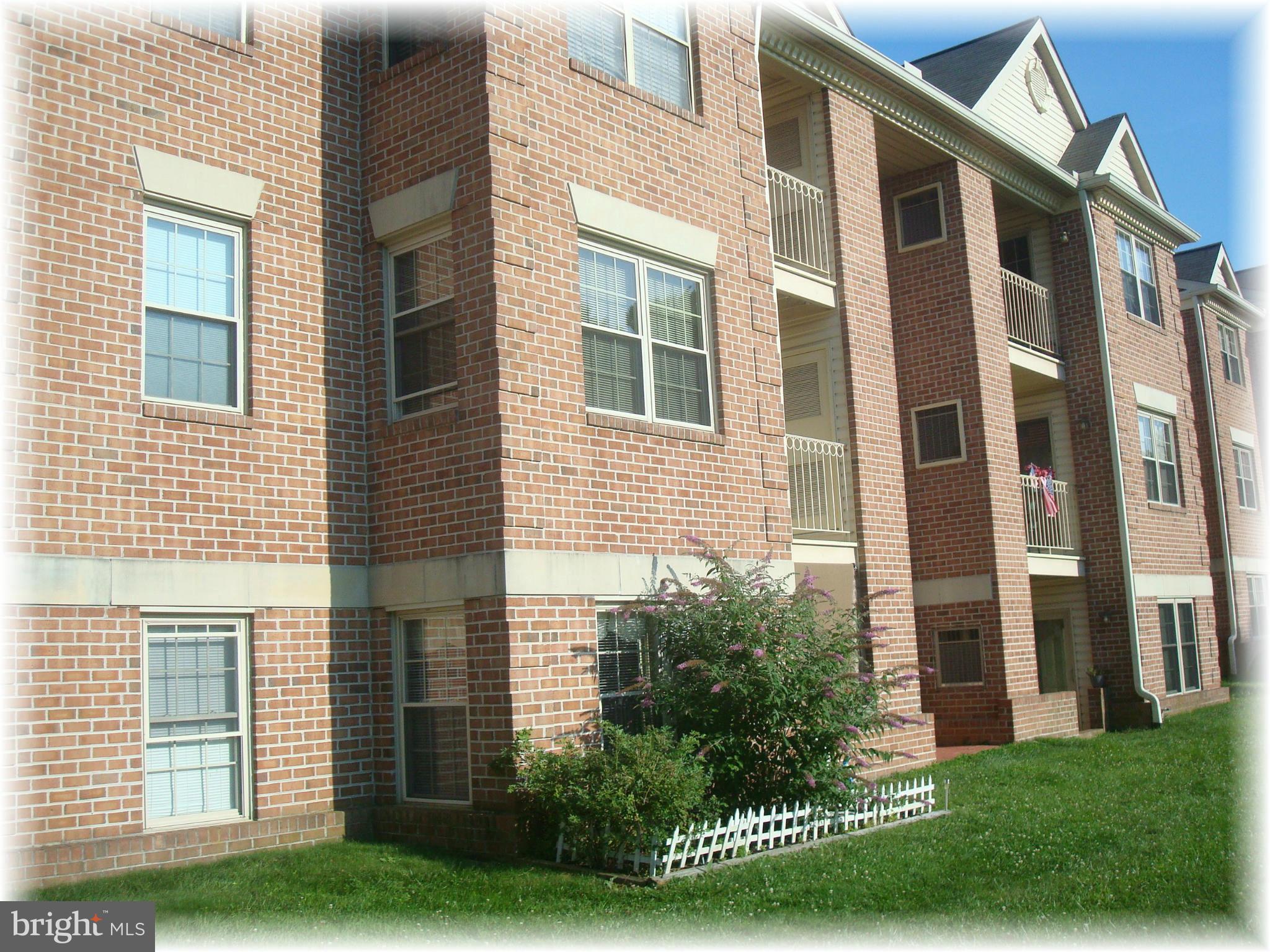 POND CONDOMINIUMS - Residential