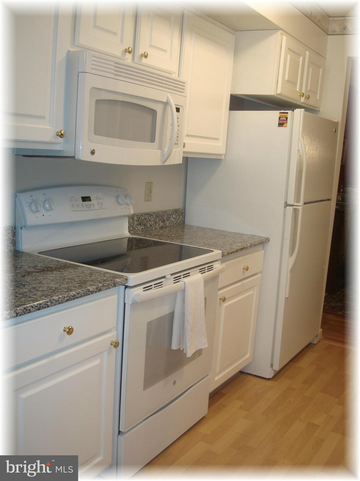 POND CONDOMINIUMS - Residential