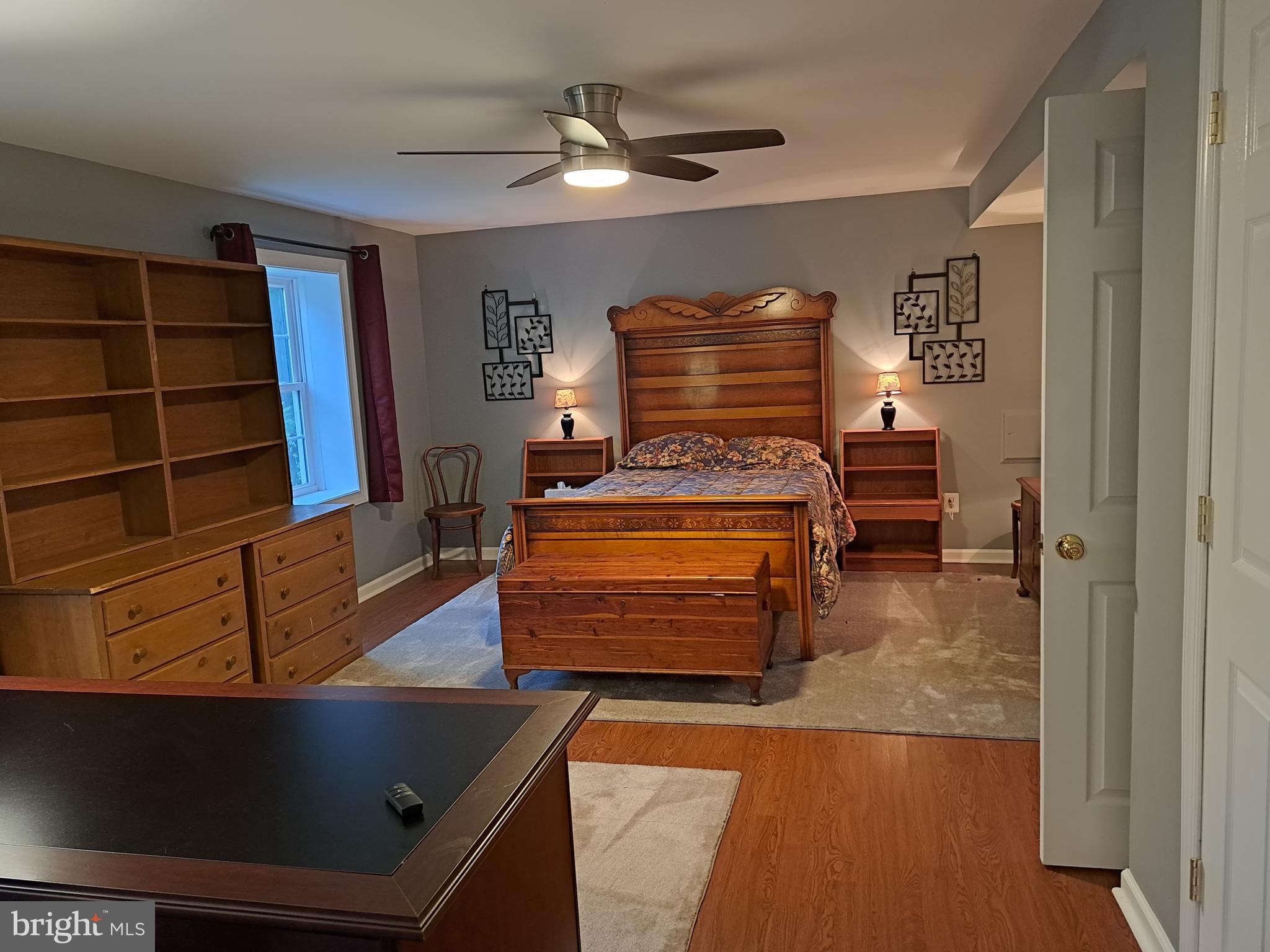 FOX POINT - Residential Lease