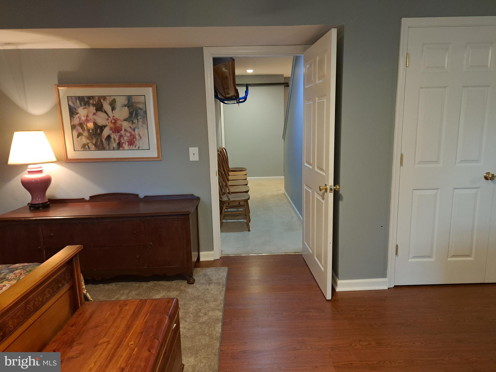 FOX POINT - Residential Lease