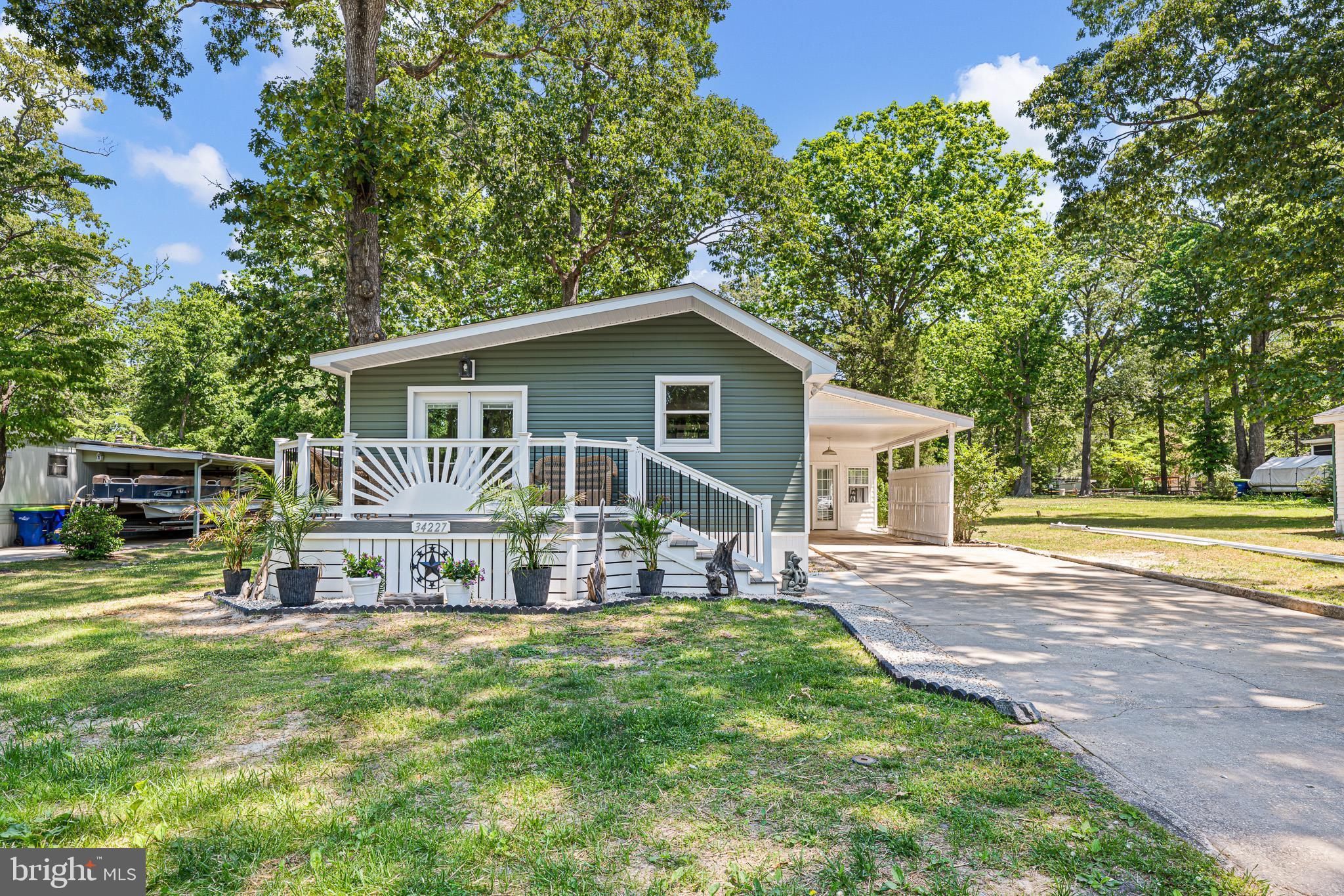 34227 SANDY LANE