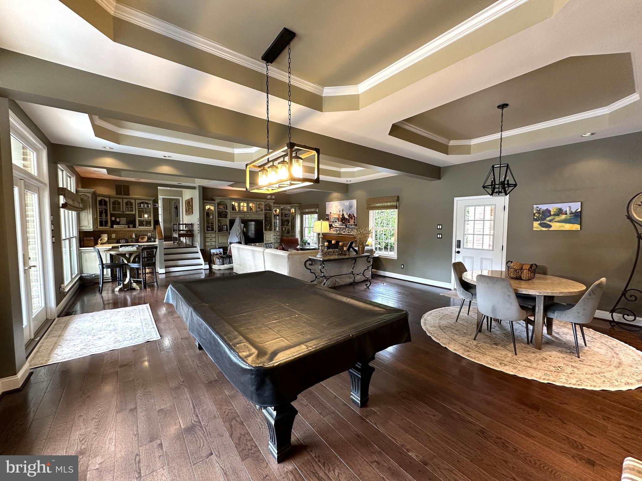 TODD LAKES - Residential