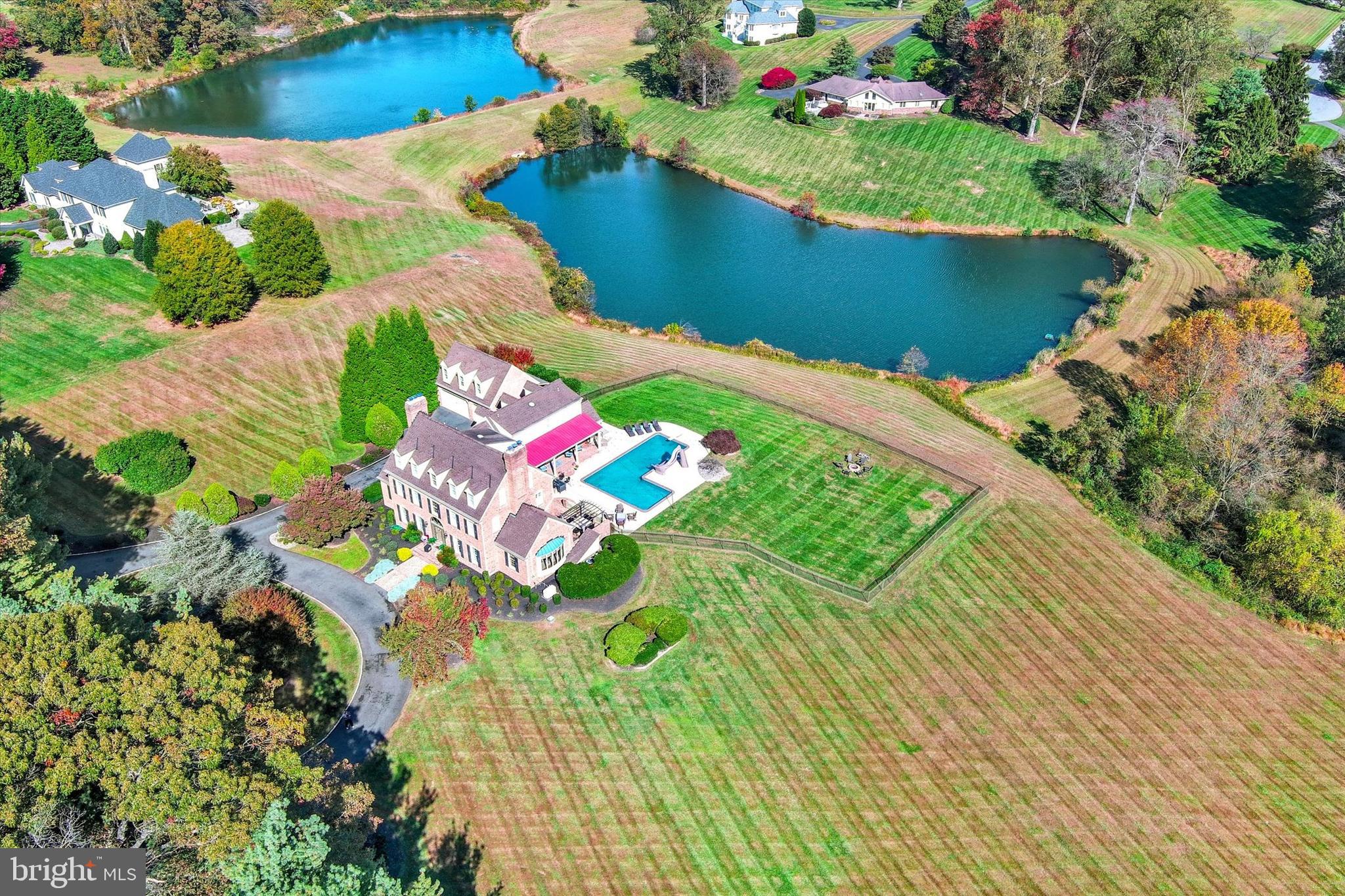 TODD LAKES - Residential