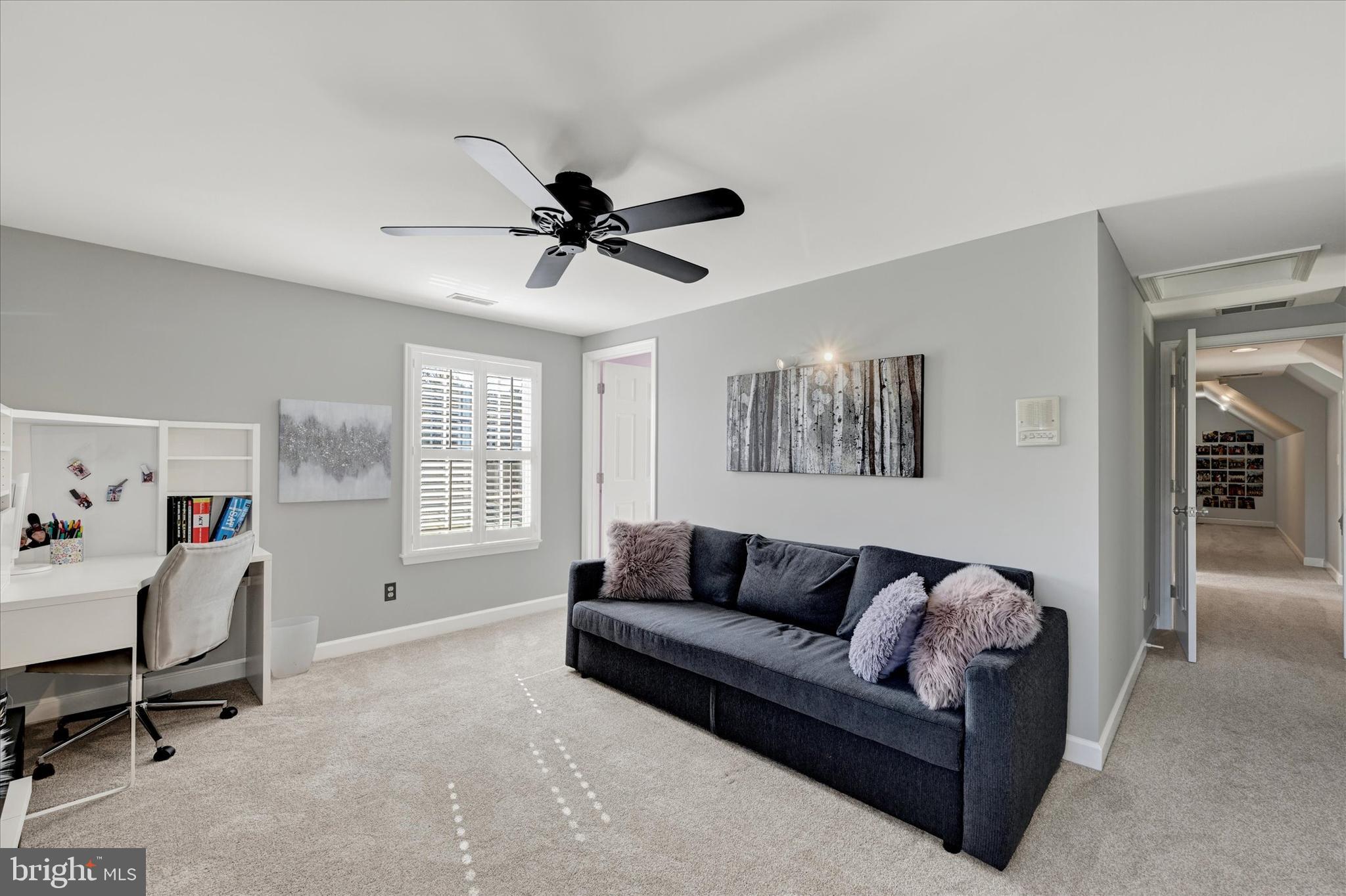 TODD LAKES - Residential