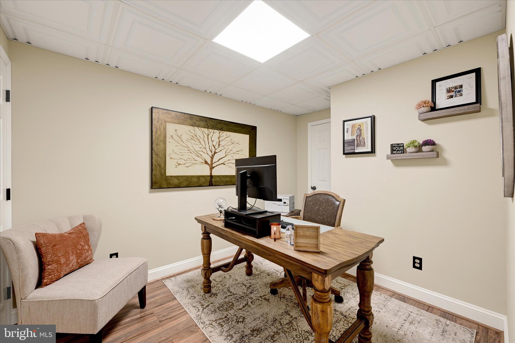 TODD LAKES - Residential