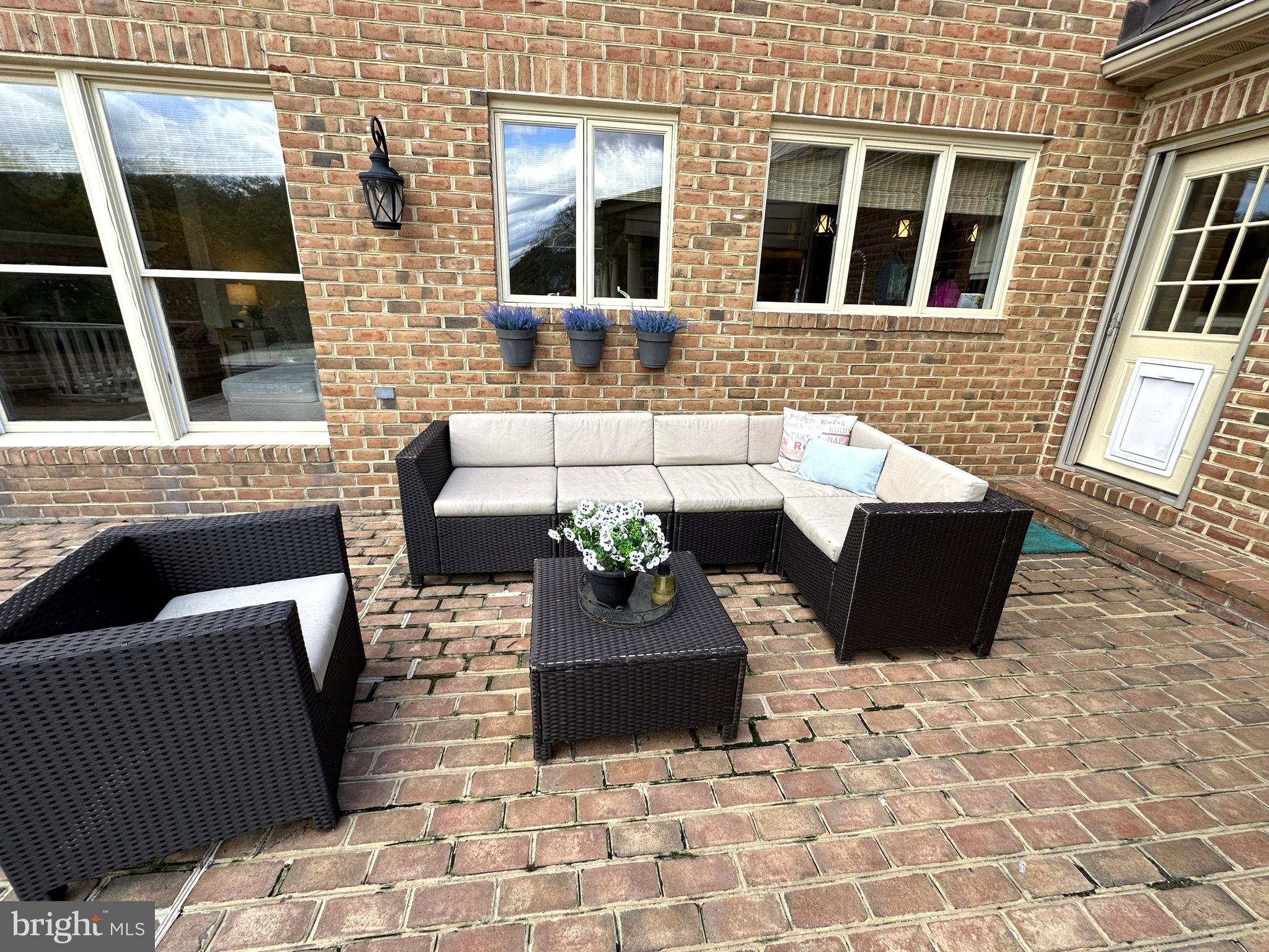 TODD LAKES - Residential