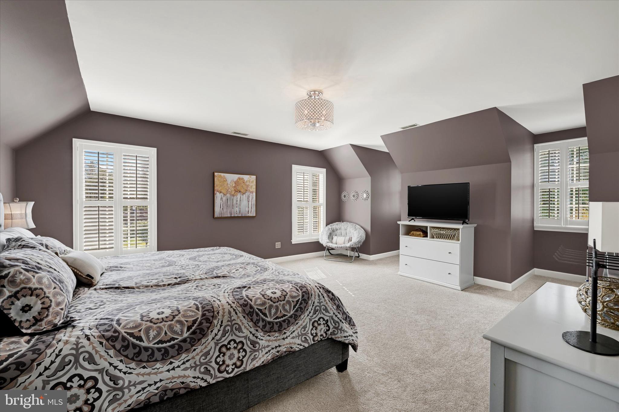 TODD LAKES - Residential