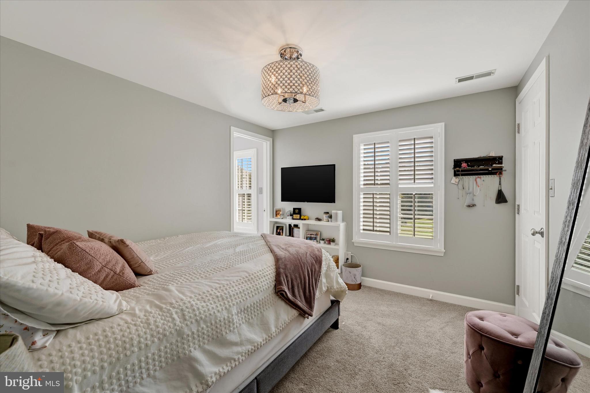 TODD LAKES - Residential