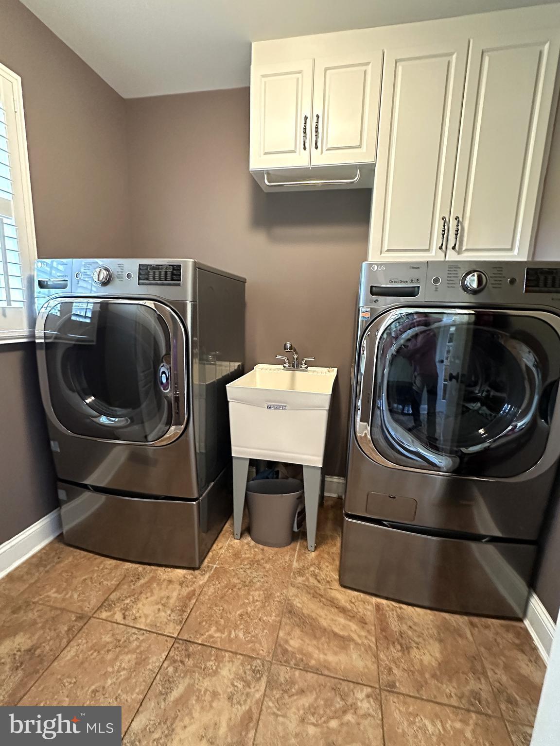 TODD LAKES - Residential