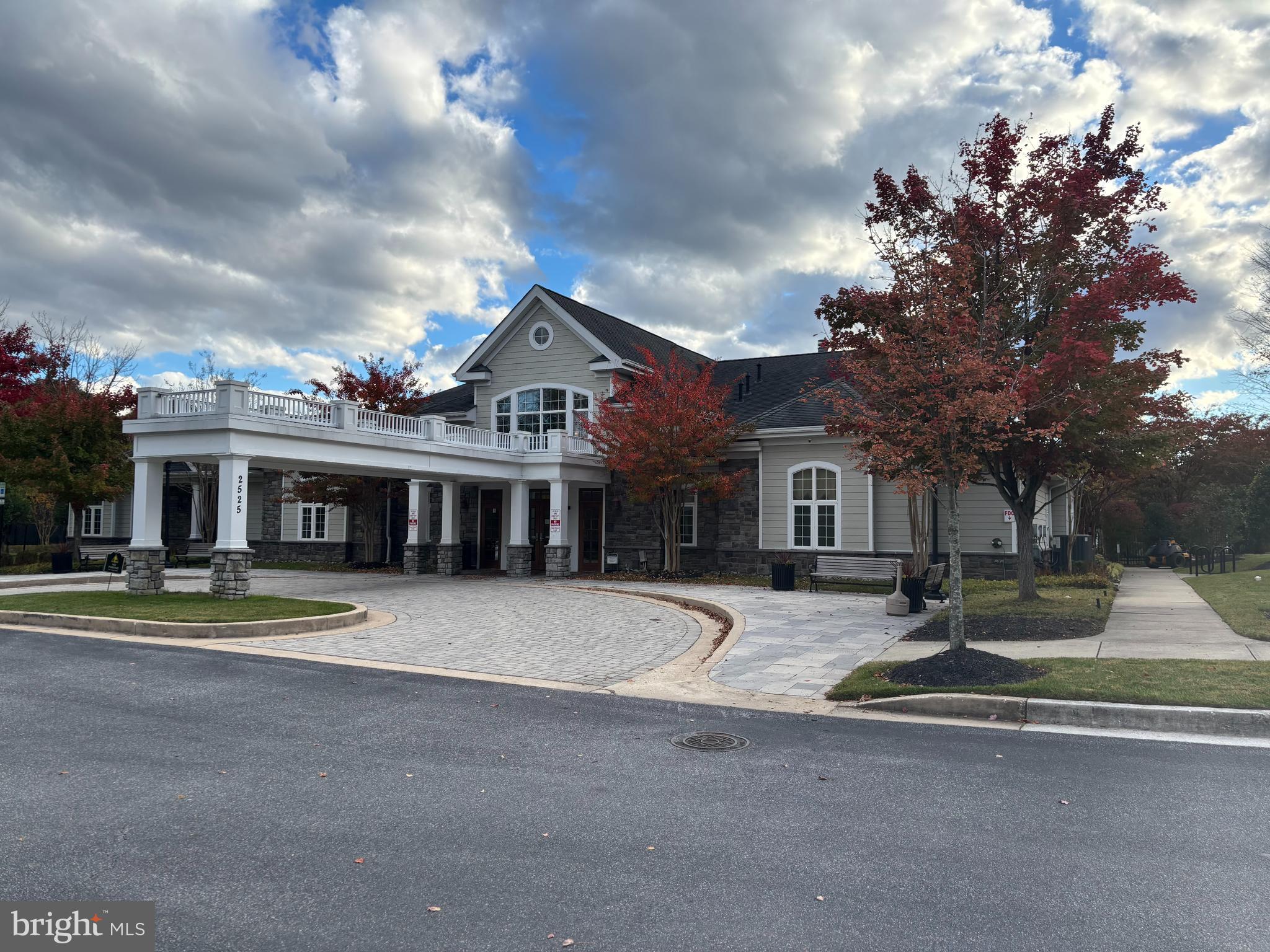 QUARRY LAKE AT GREENSPRING - Residential Lease