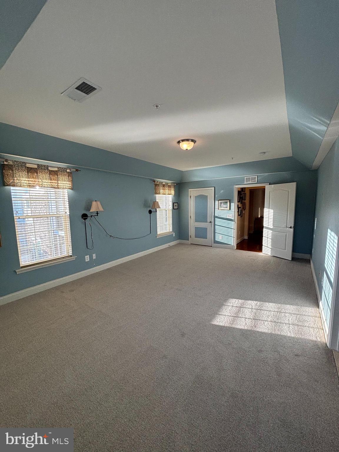 QUARRY LAKE AT GREENSPRING - Residential Lease