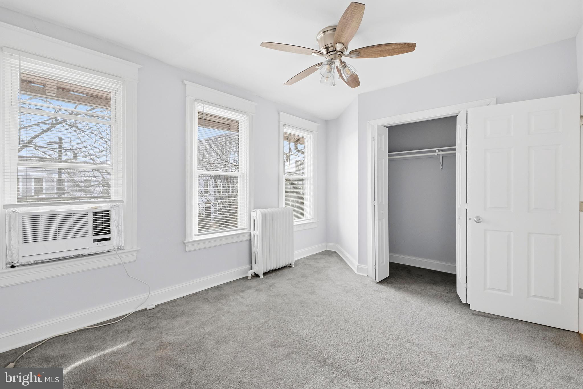 237 15th St SE, Washington, DC, 20003, USA, 3 Bedrooms Bedrooms, ,2 BathroomsBathrooms,Townhouse,Active,237 15th St SE,DCDC2243498
