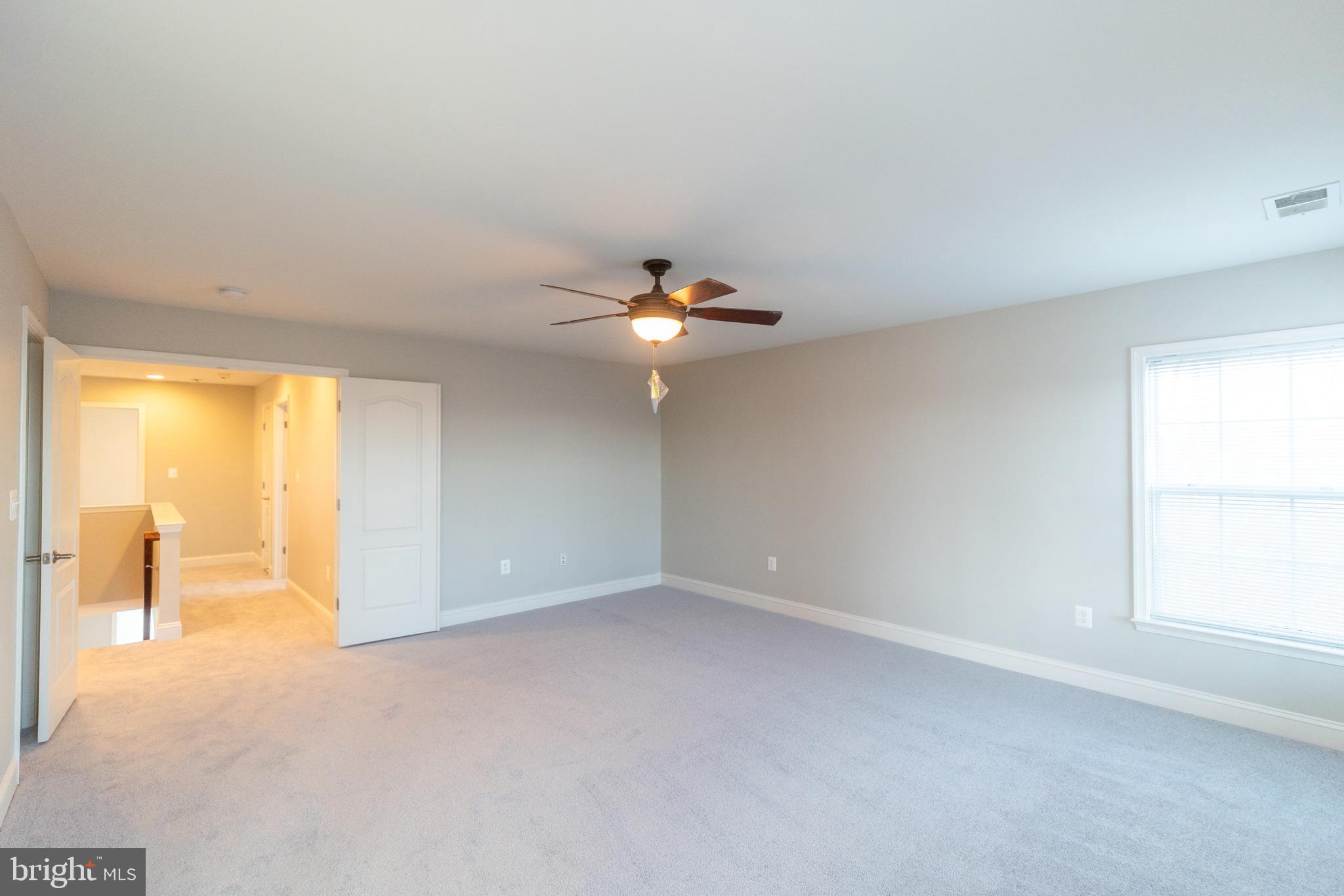 SPYGLASS HILL - Residential