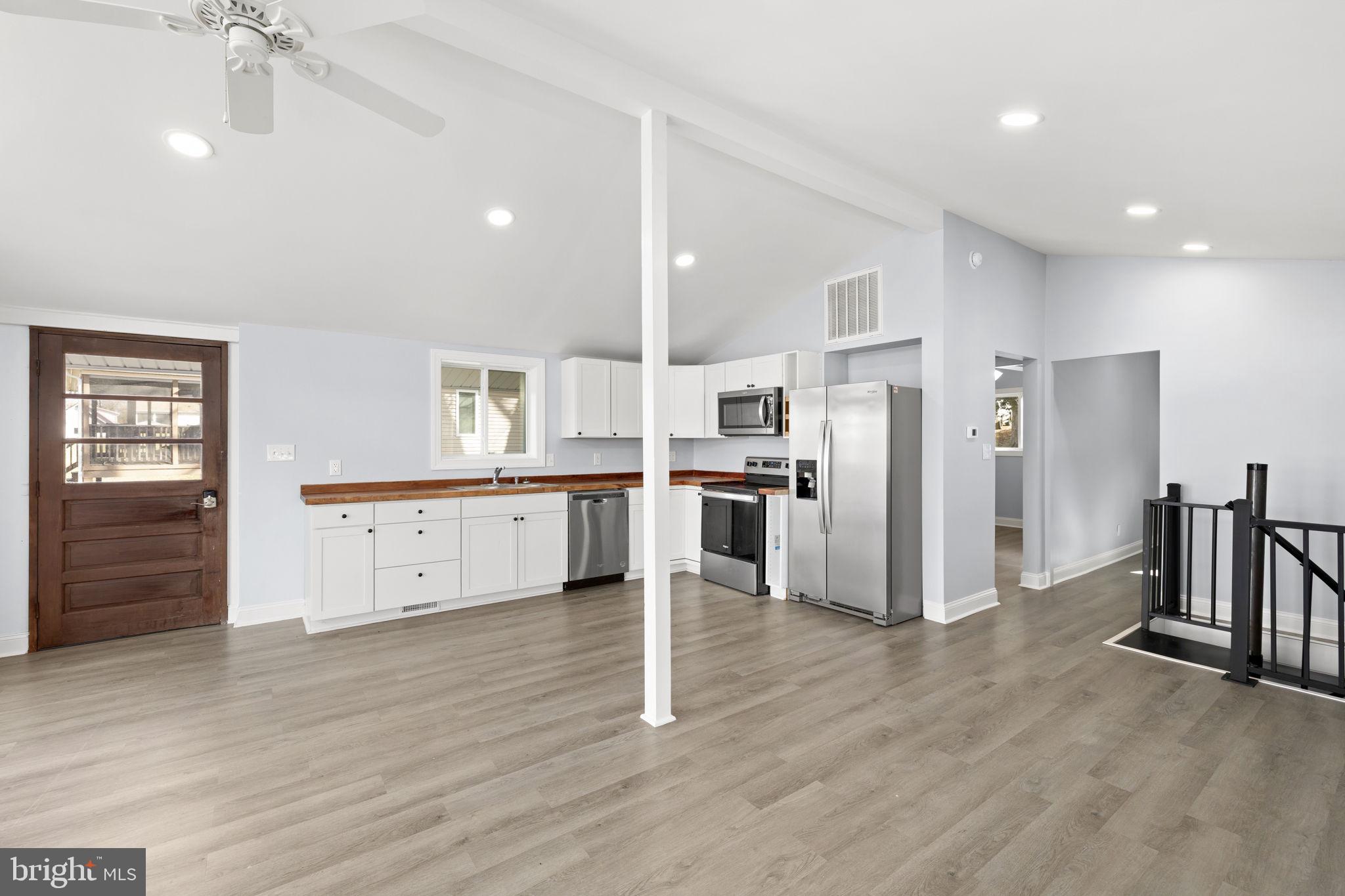 BLUE RIDGE SHORES - Residential