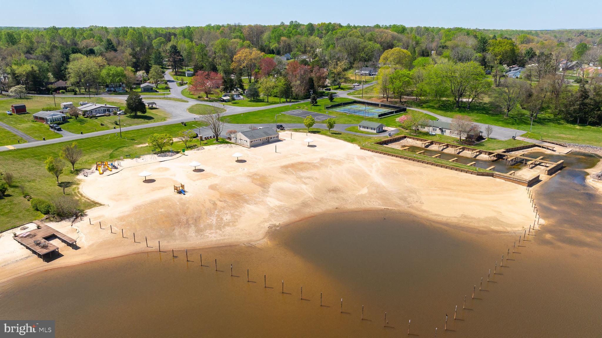 BLUE RIDGE SHORES - Residential