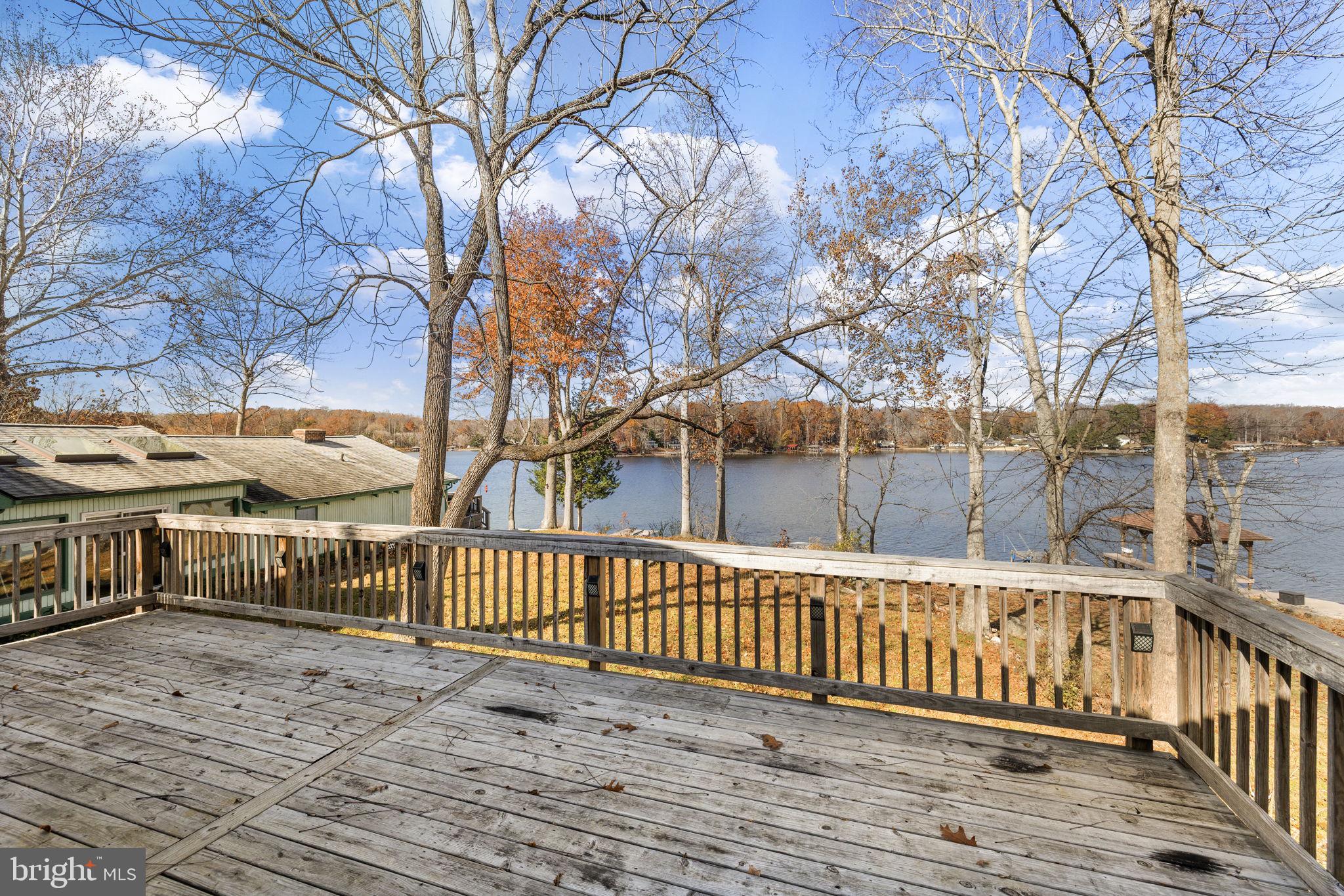 BLUE RIDGE SHORES - Residential