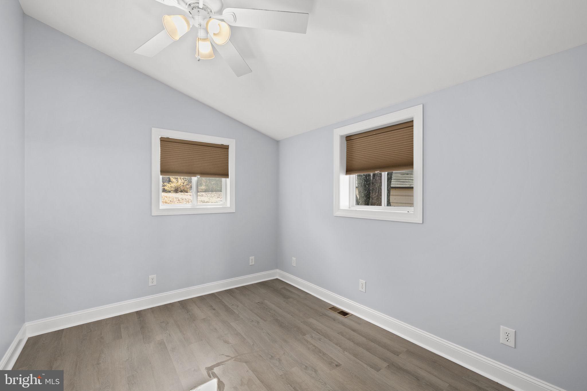 BLUE RIDGE SHORES - Residential