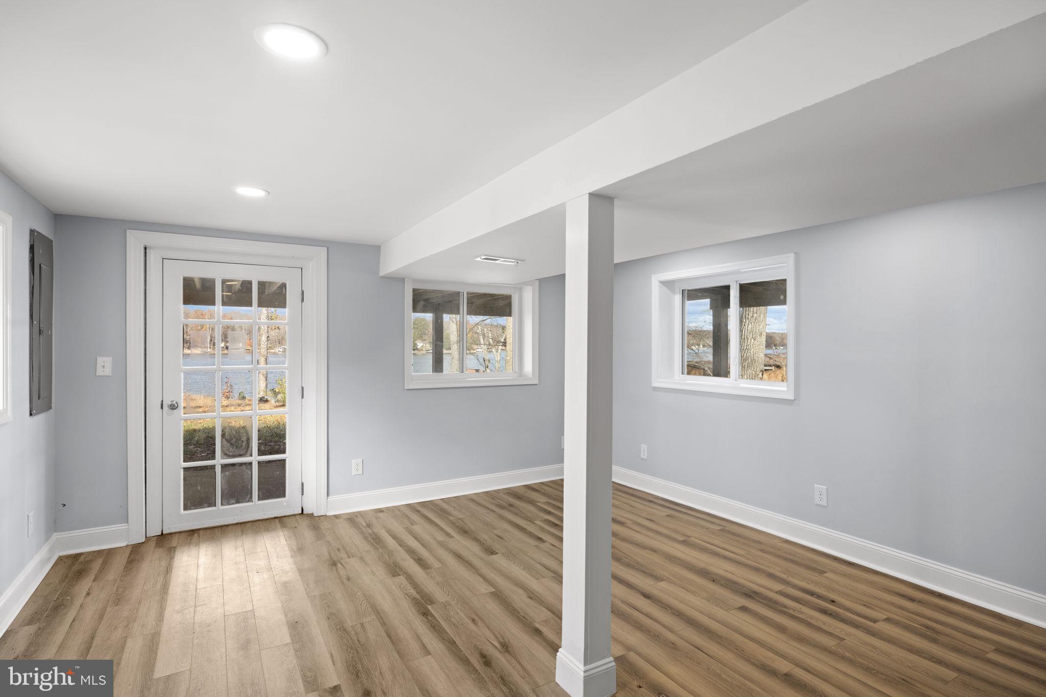 BLUE RIDGE SHORES - Residential