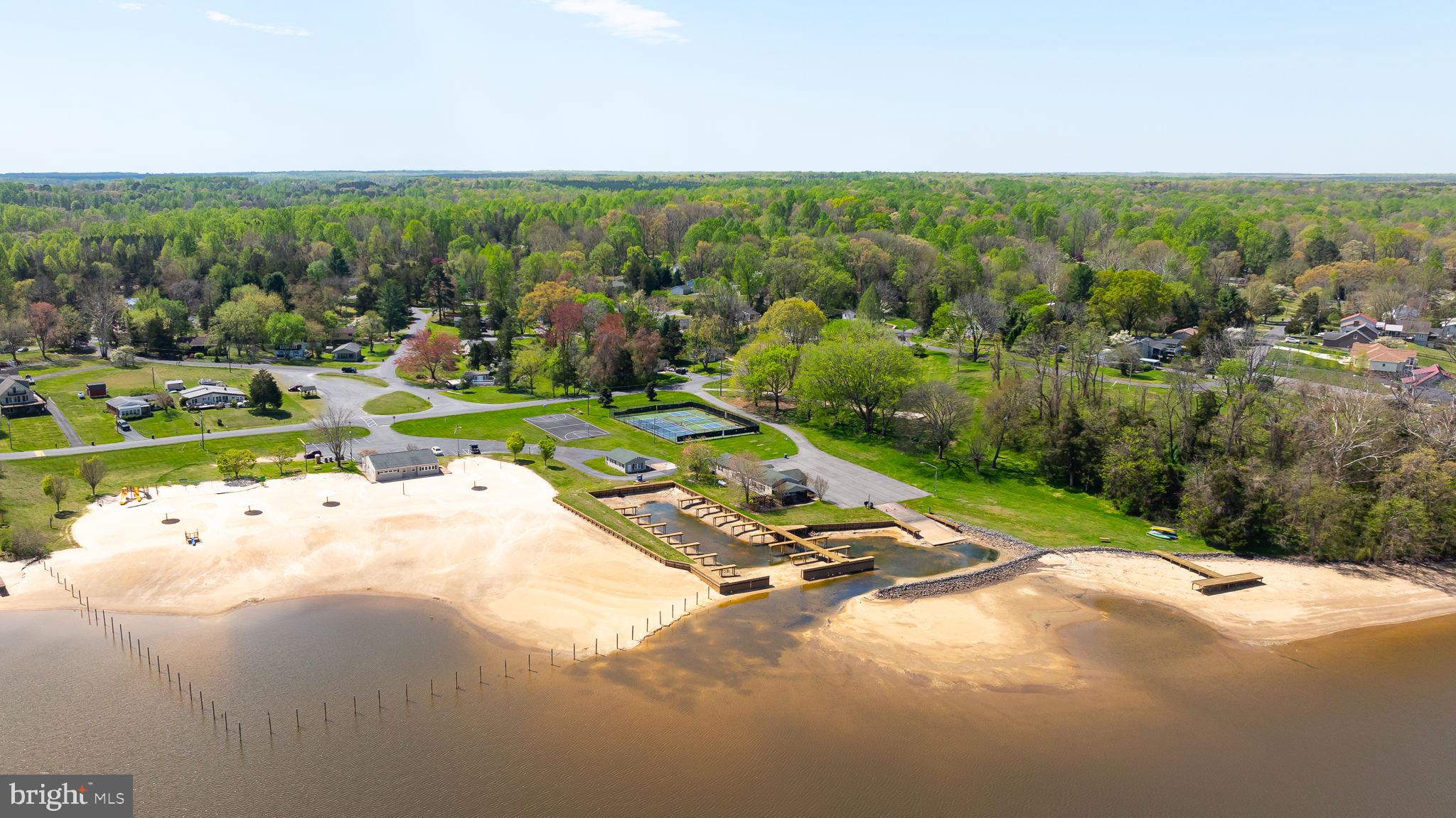 BLUE RIDGE SHORES - Residential