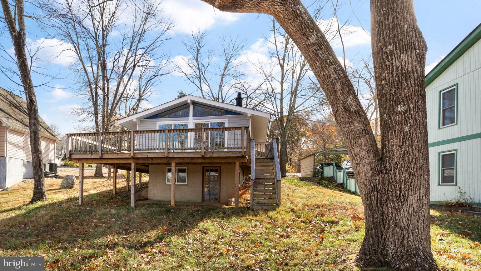 1262 S LAKESHORE DRIVE