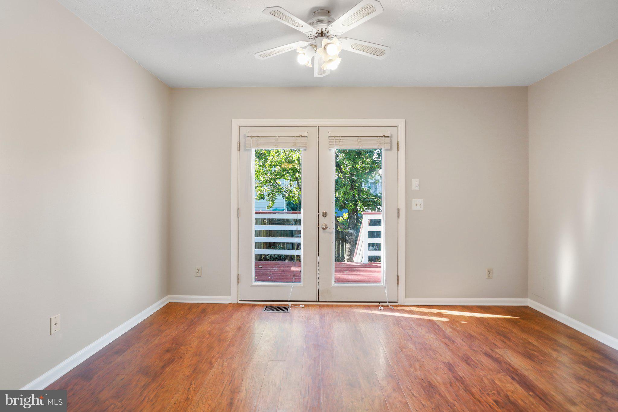 WATERBROOK - Residential