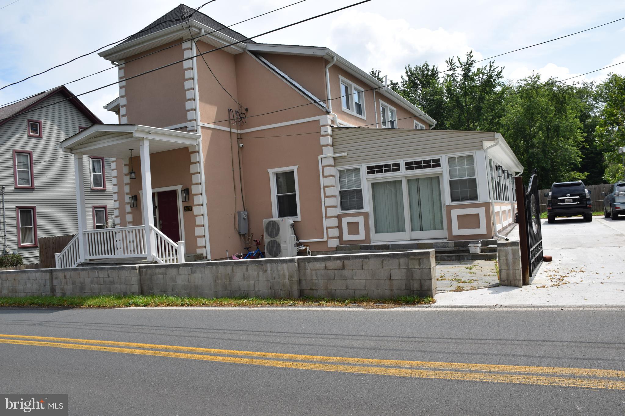5021 HARNEY ROAD