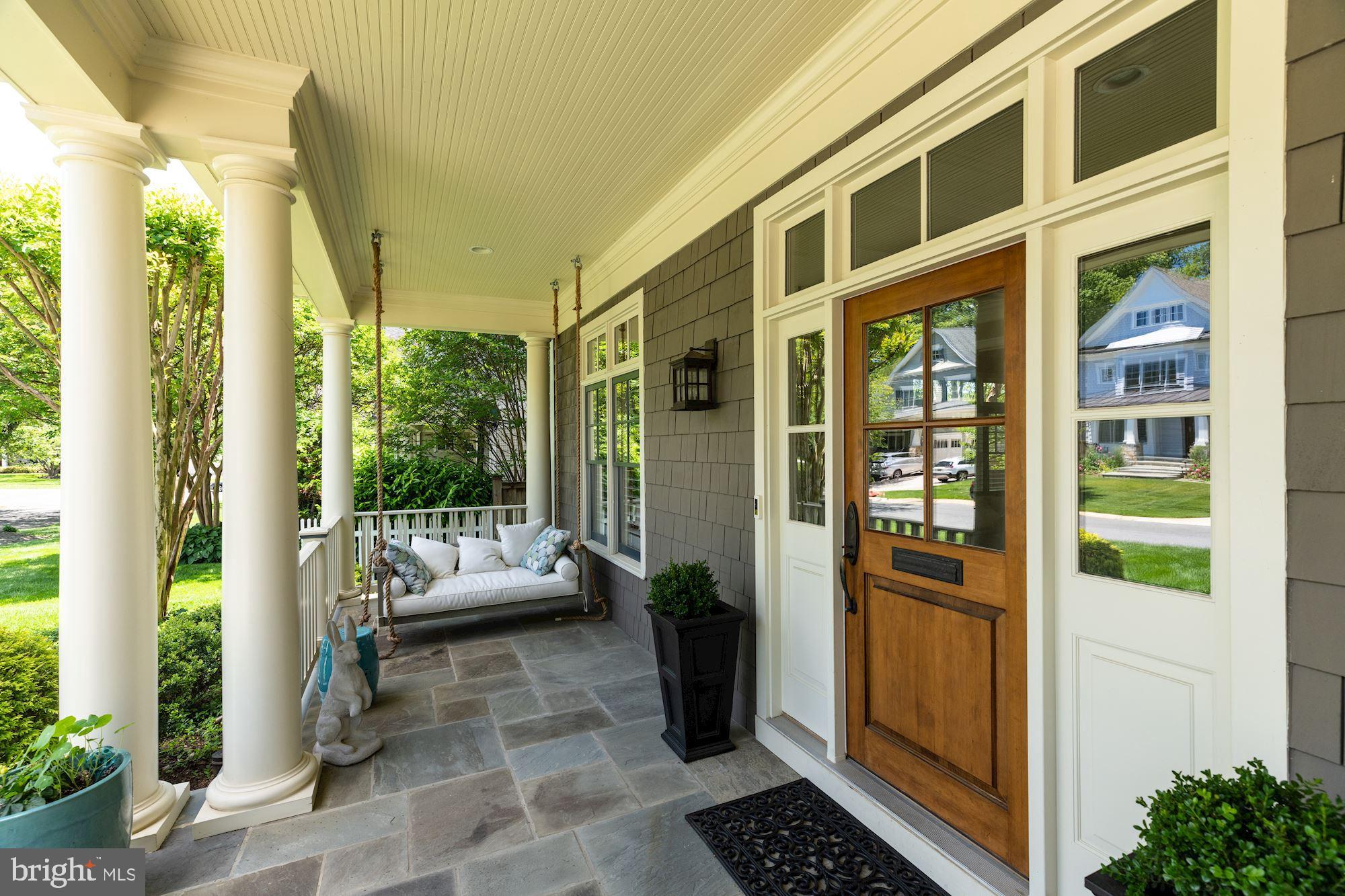 PINEVIEW - Residential