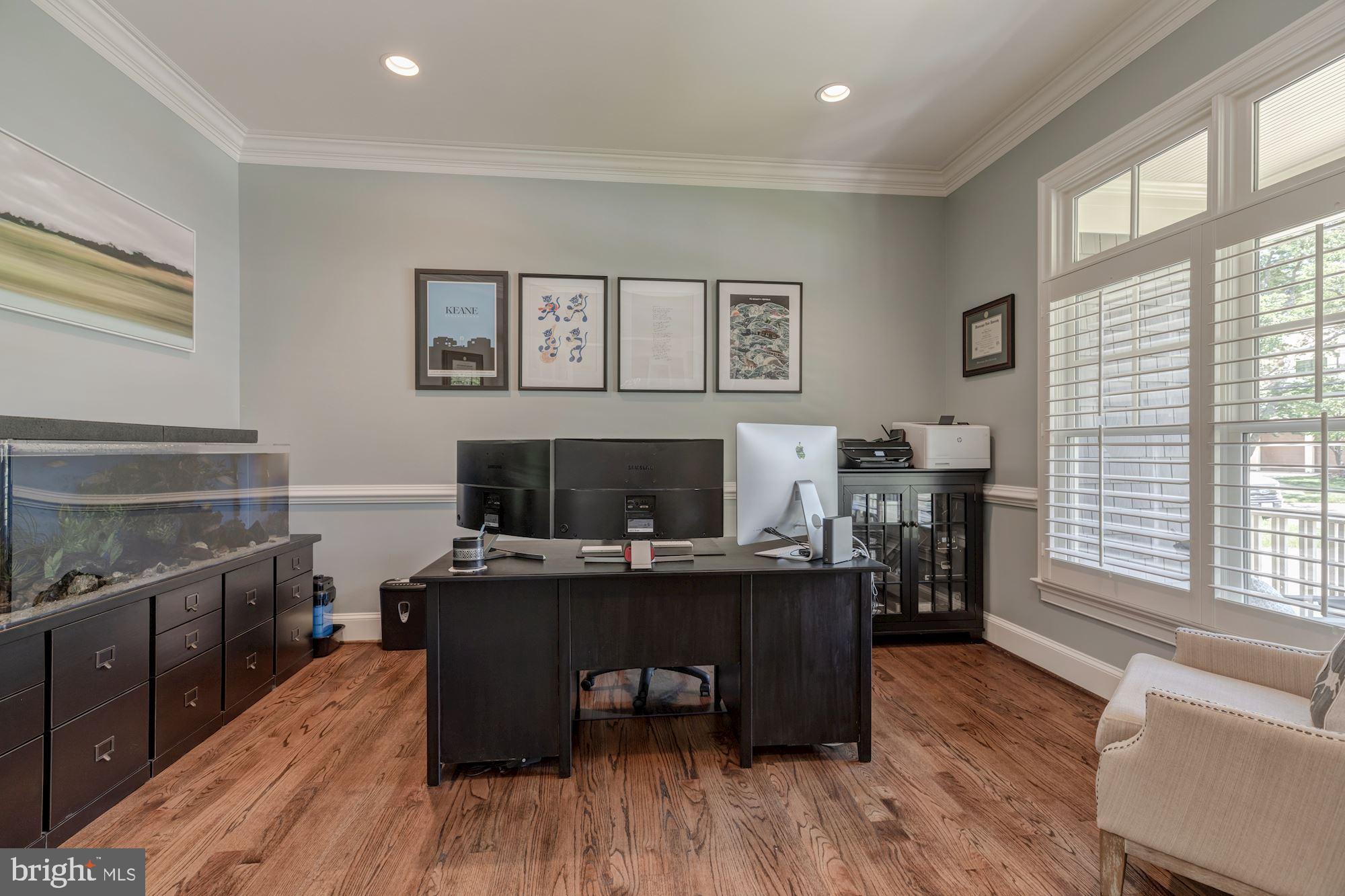 PINEVIEW - Residential