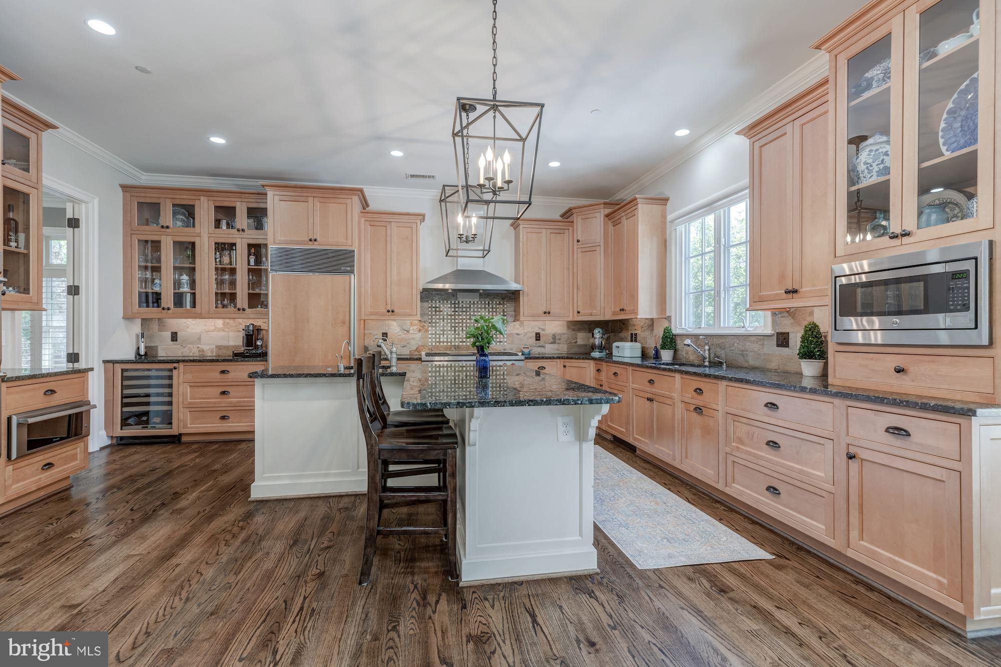 PINEVIEW - Residential