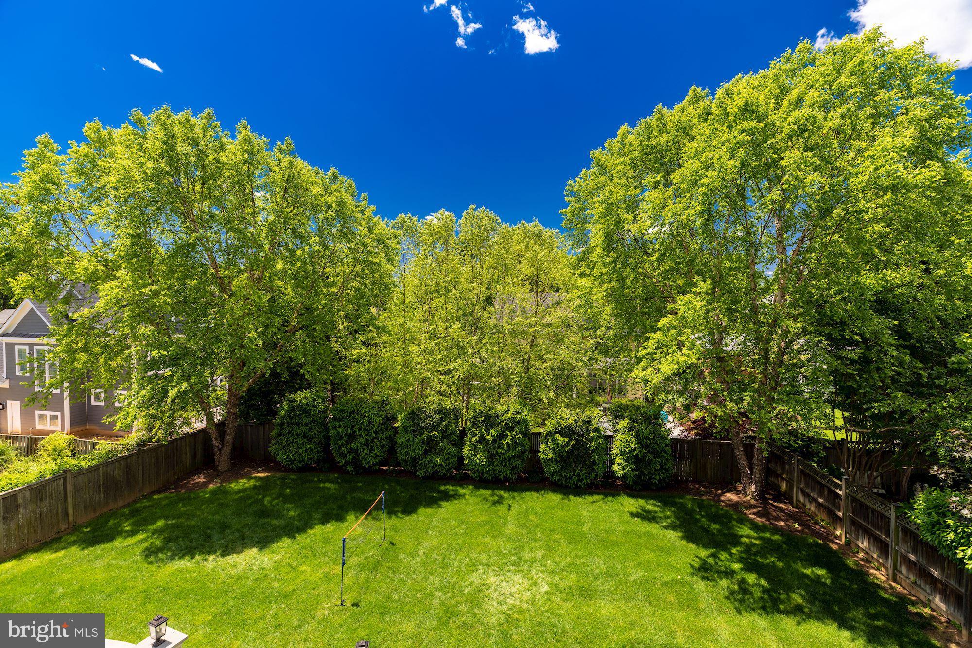 PINEVIEW - Residential