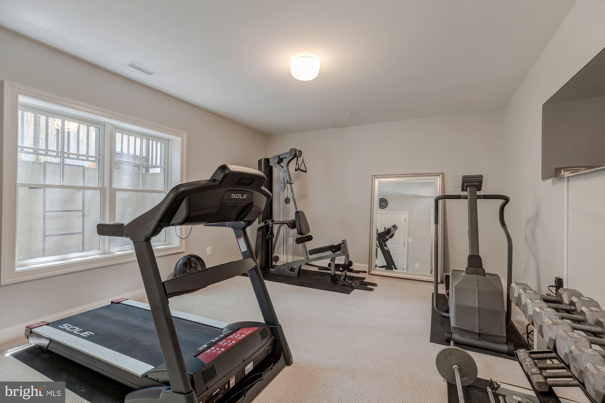 PINEVIEW - Residential