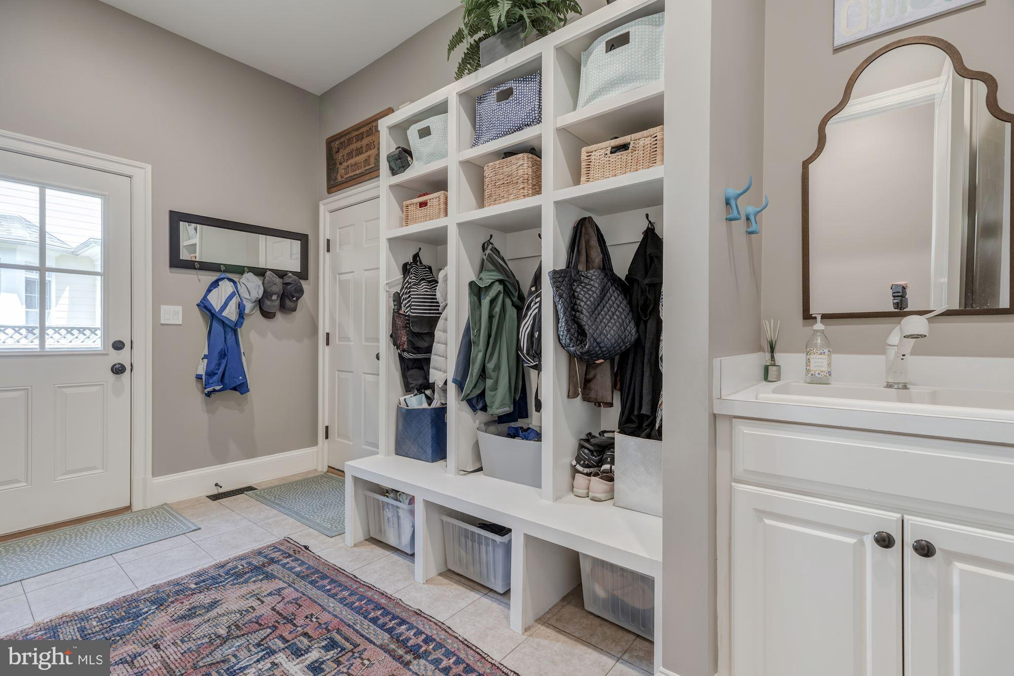 PINEVIEW - Residential