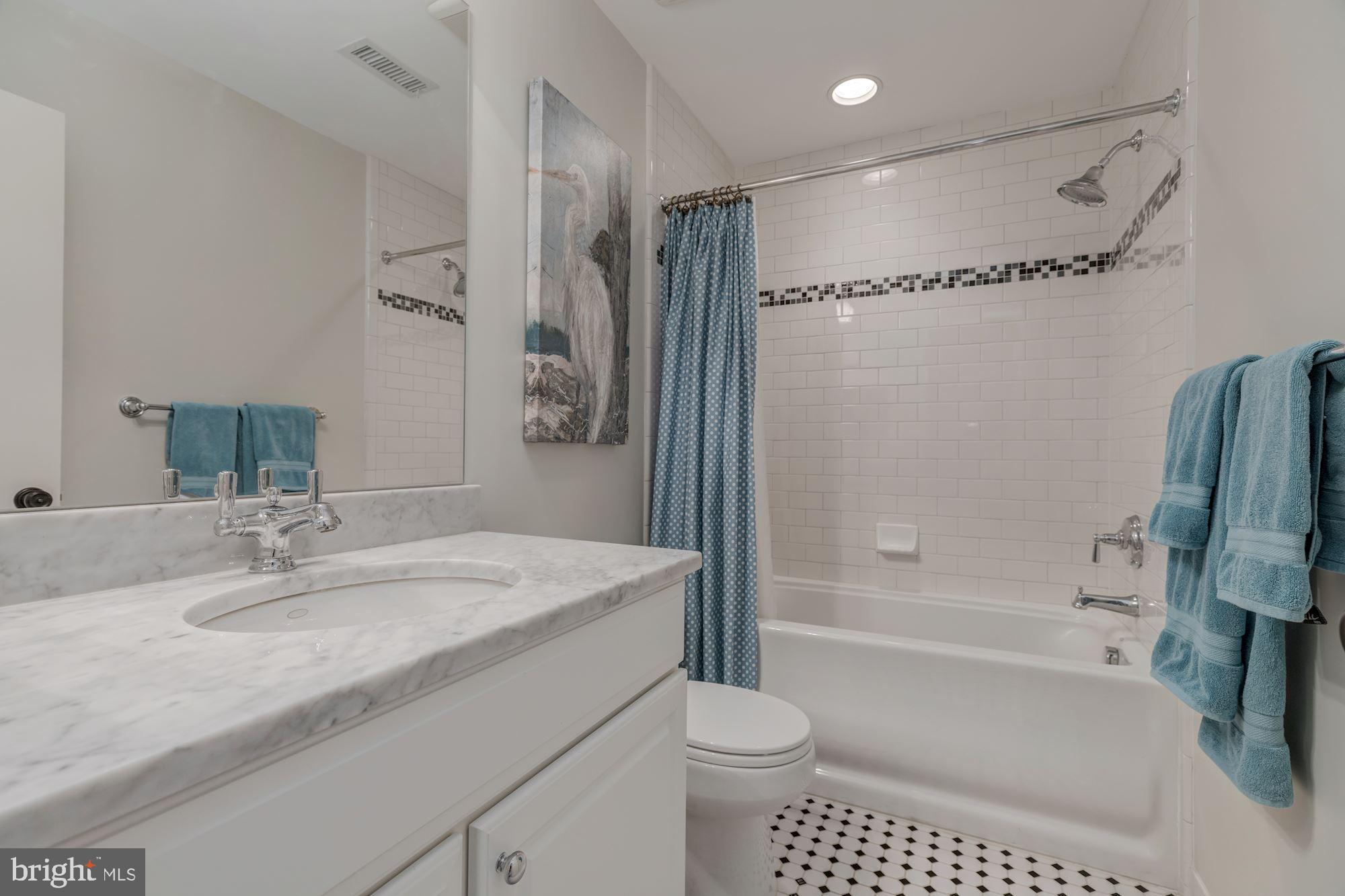 PINEVIEW - Residential