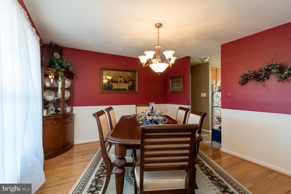 HICKORY HOLLOW - Residential