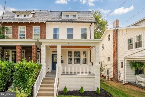 Photo of 5331 42nd Street NW, WASHINGTON, DC 20015 (MLS # DCDC2227728)