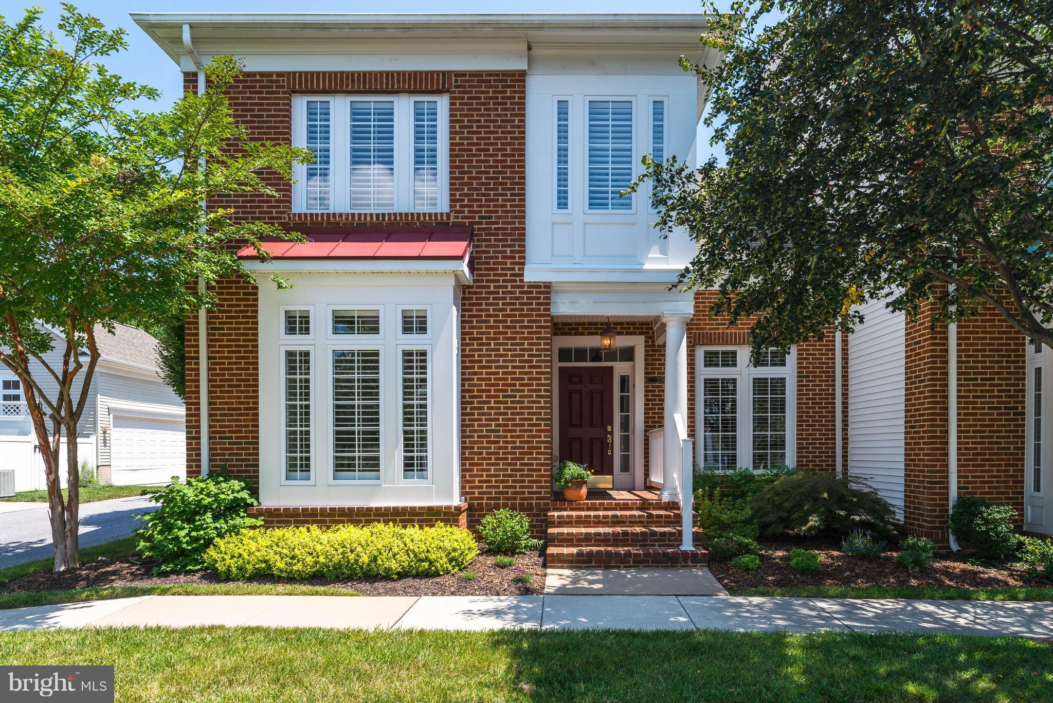 Stunning end-unit Biltmore model in 55+ Enclave at Ellicott Hills community offers soaring 2 story vaulted ceiling in great room w/electric FP & built-ins opening to kitchen w/42 cabinets, granite, island w/breakfast bar, stainless appliances & tile backsplash. Sunroom w/attached deck. Owner's suite w/box bay window, WIC & bath w/dual shower heads & bench. Endless community amenities!