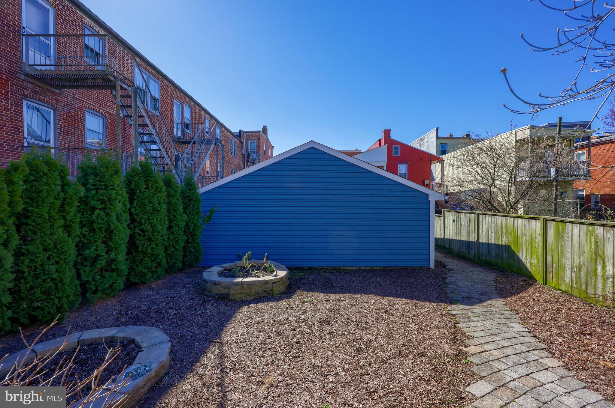 LANCASTER NORTHWEST - Residential