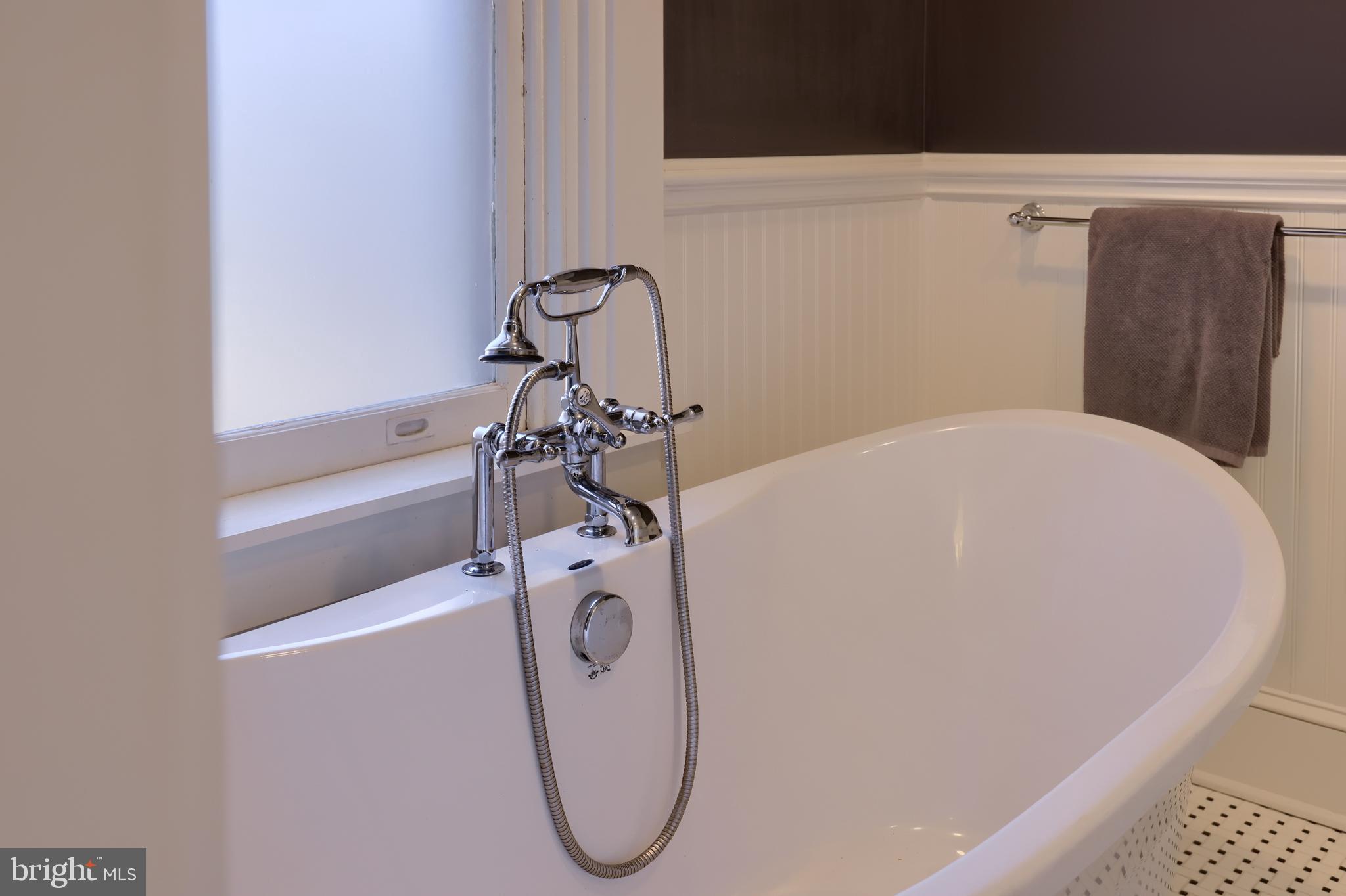 LANCASTER NORTHWEST - Residential