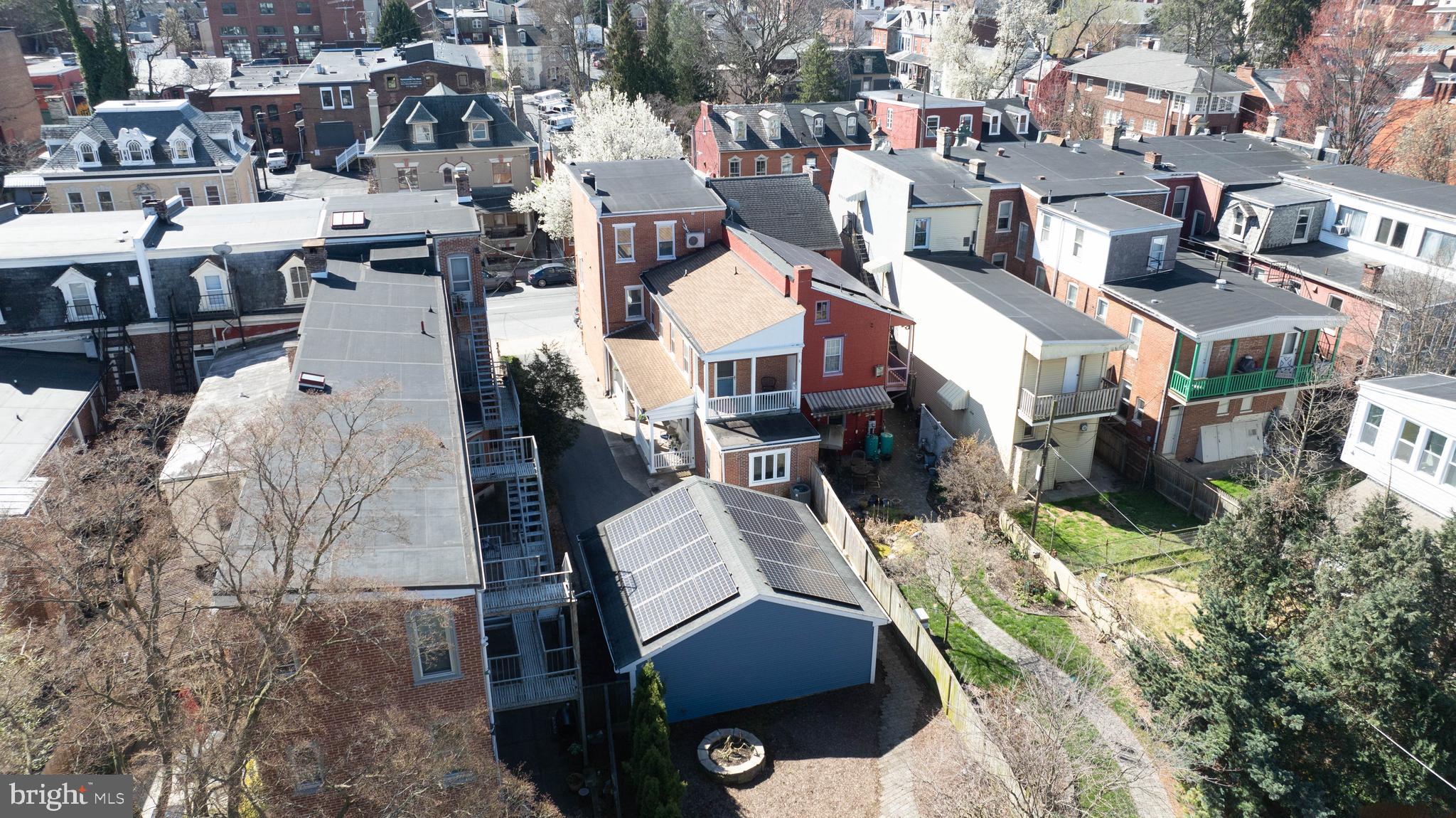 LANCASTER NORTHWEST - Residential