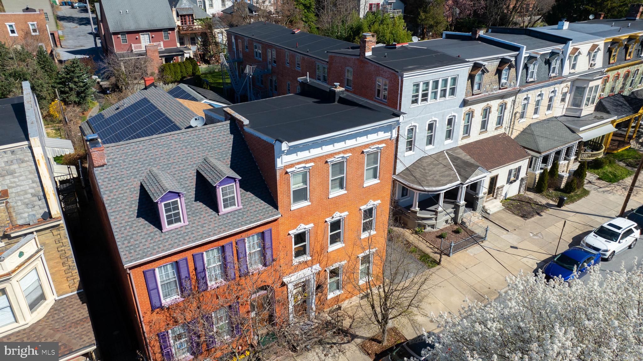 LANCASTER NORTHWEST - Residential